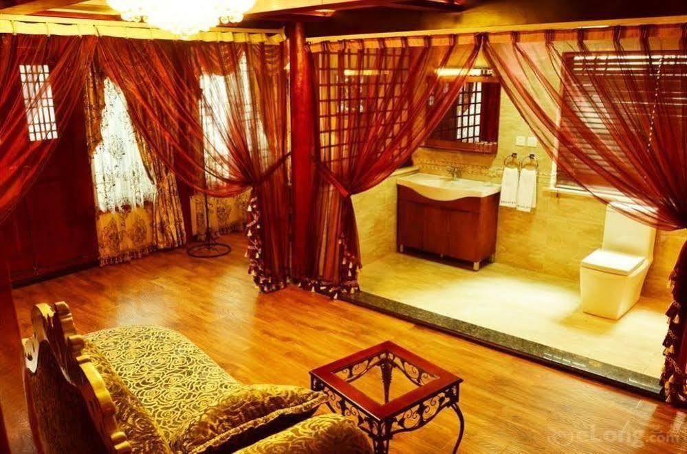 Lijiang Overseas Club Hotel Zewnętrze zdjęcie