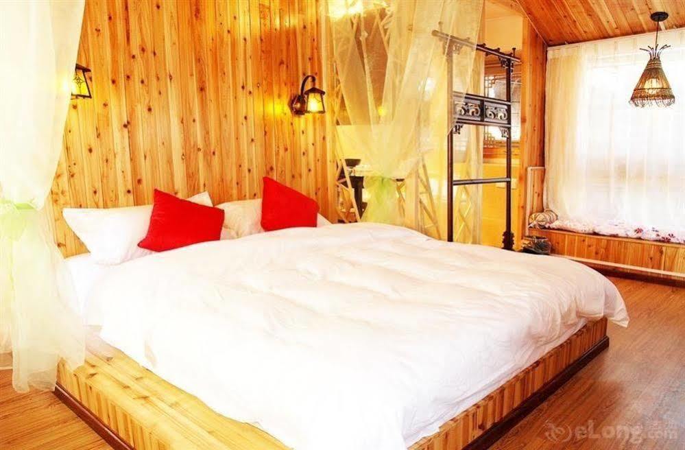 Lijiang Overseas Club Hotel Zewnętrze zdjęcie